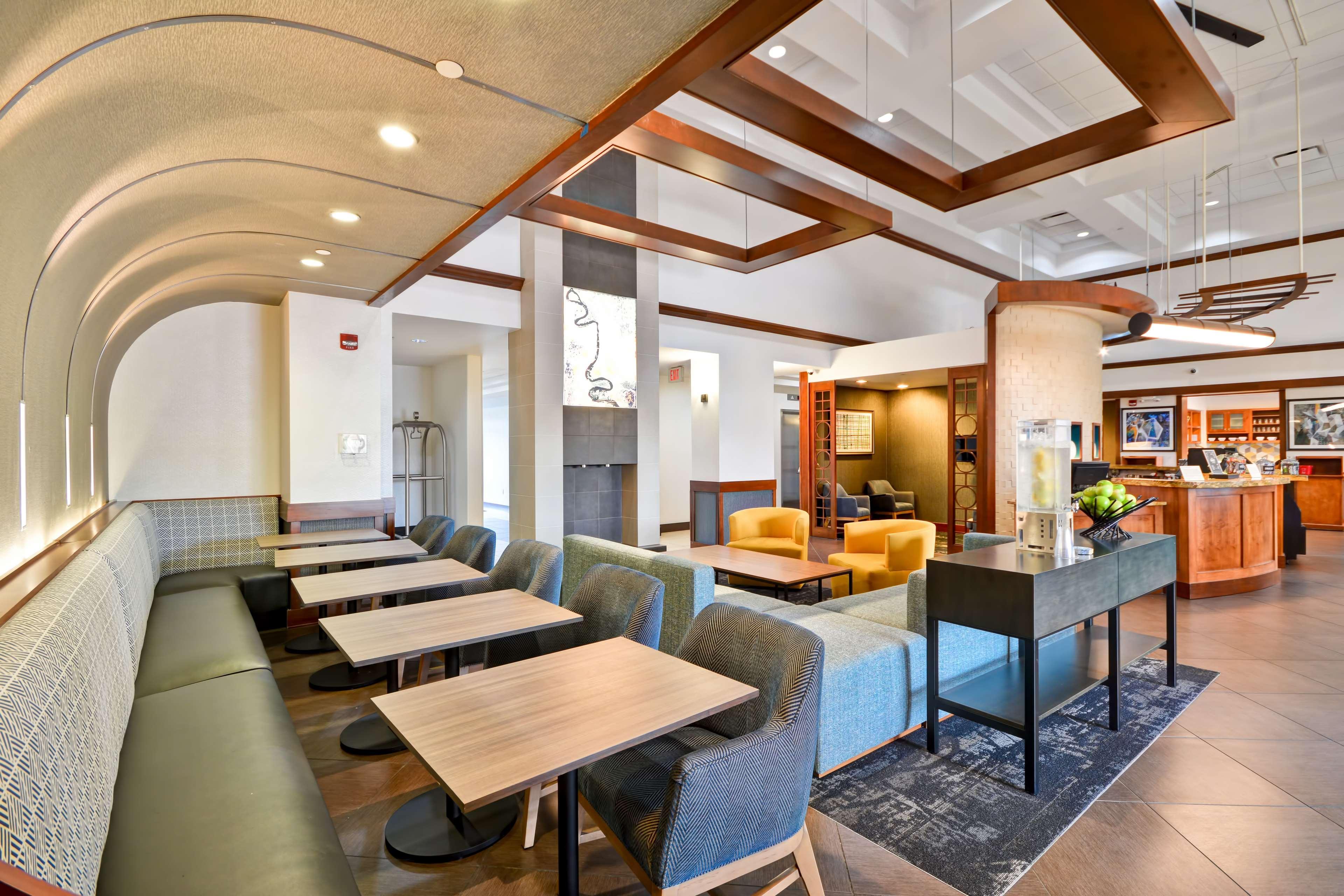 Hyatt Place Baton Rouge/I-10 Exteriör bild