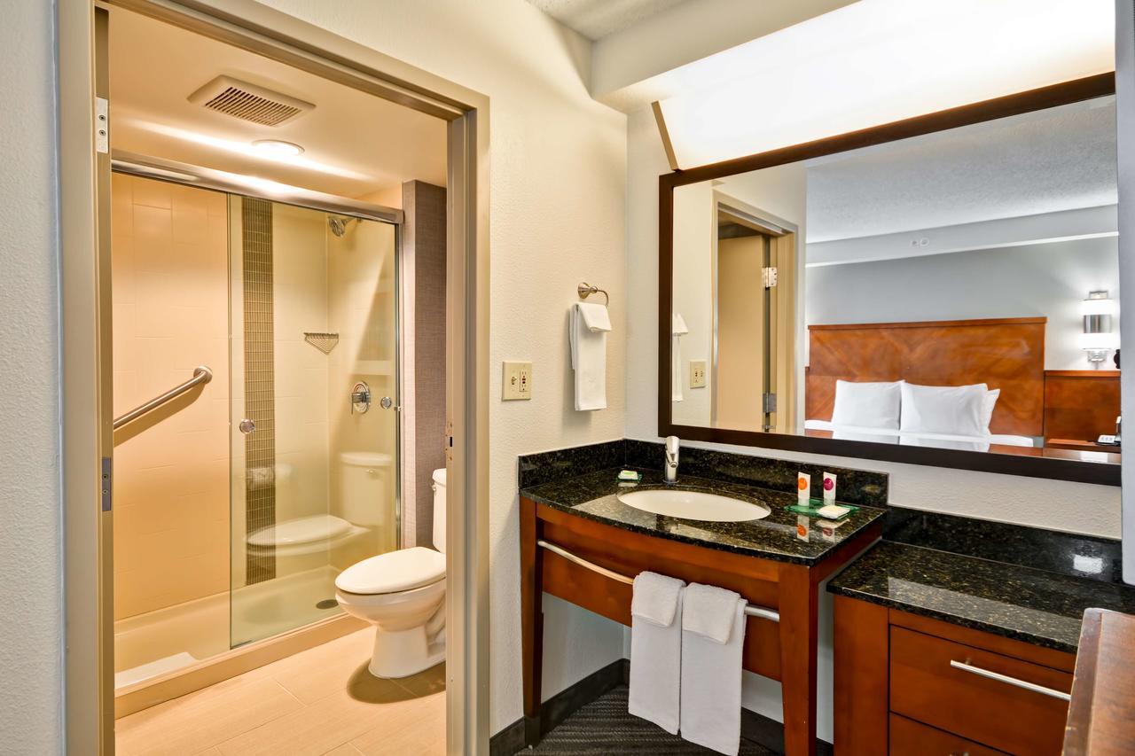 Hyatt Place Baton Rouge/I-10 Exteriör bild